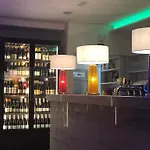 Poseidon Mobile شقة *