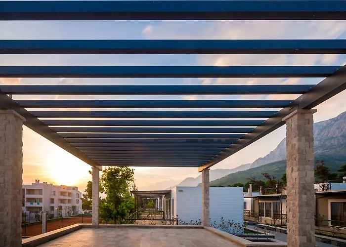 Poseidon Mobile Apartment *