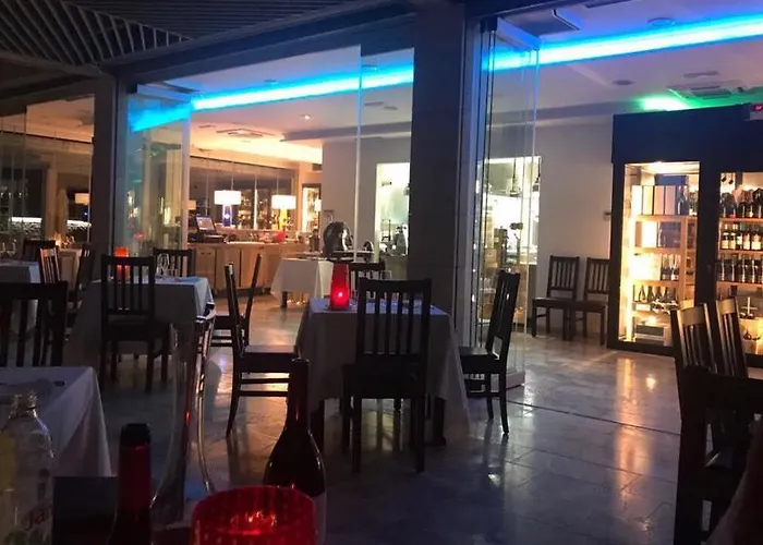 Poseidon Mobile Apartment *