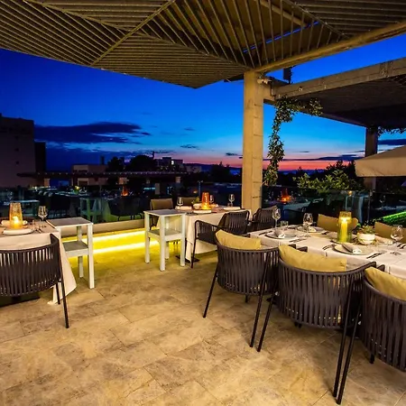 Апартаменти Poseidon Mobile Макарська