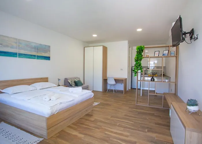 Poseidon Mobile Apartman *